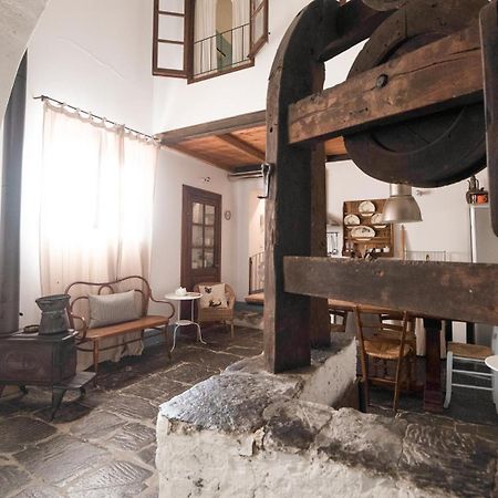 Casale Amati Country House Ortonovo Exterior photo
