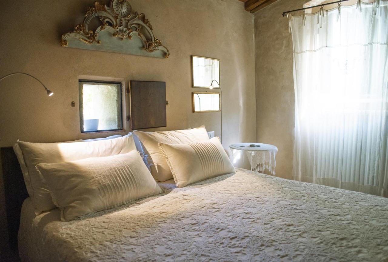 Casale Amati Country House Ortonovo Exterior photo