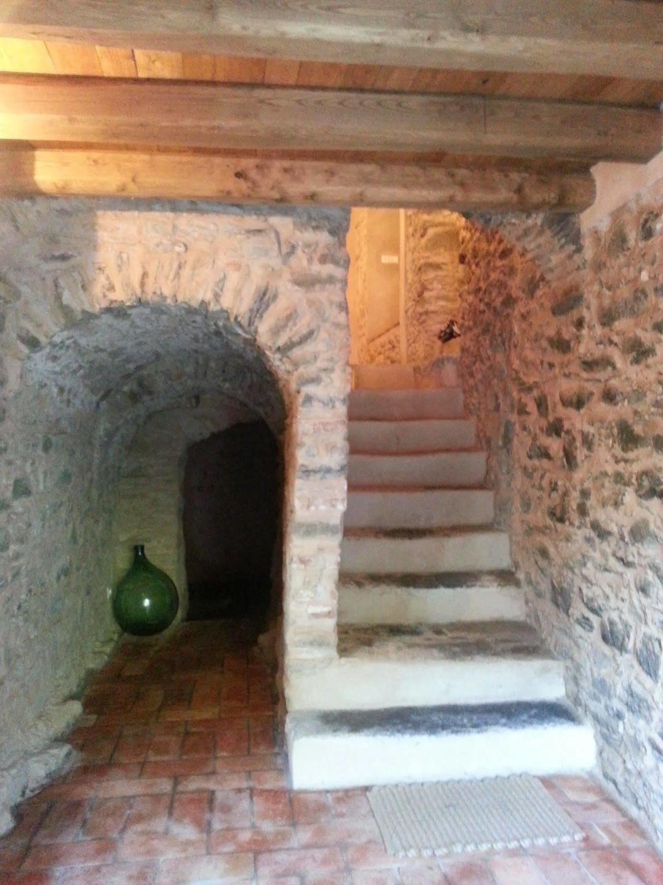 Casale Amati Country House Ortonovo Exterior photo