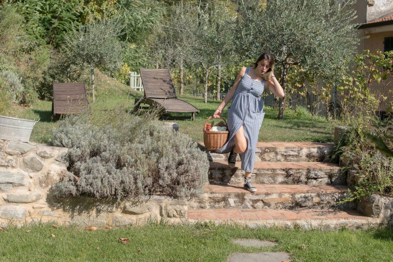 Casale Amati Country House Ortonovo Exterior photo