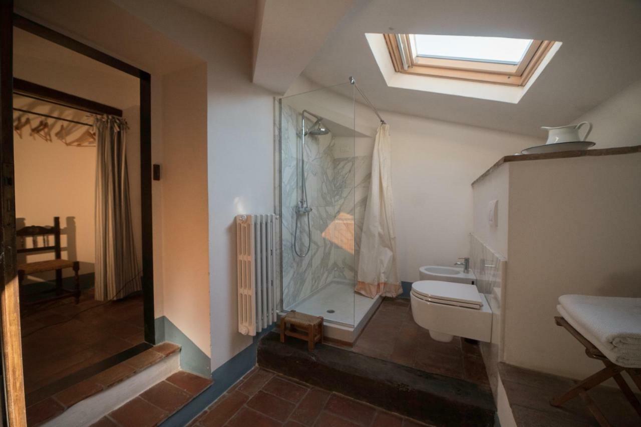 Casale Amati Country House Ortonovo Exterior photo
